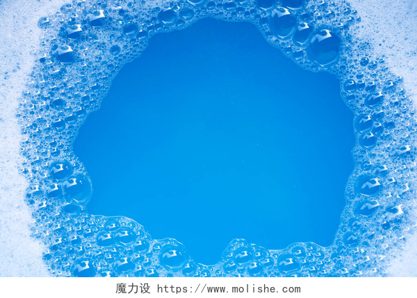 用洗涤剂制成的泡沫用洗涤剂泡沫制成的框架.顶部视图
